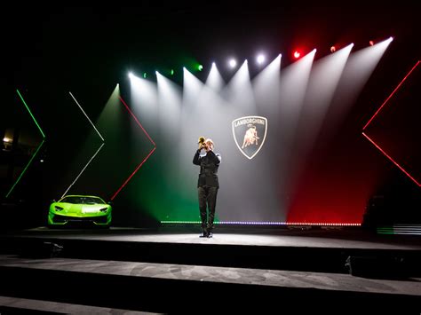 Arriba 75+ imagen lamborghini event - Abzlocal.mx