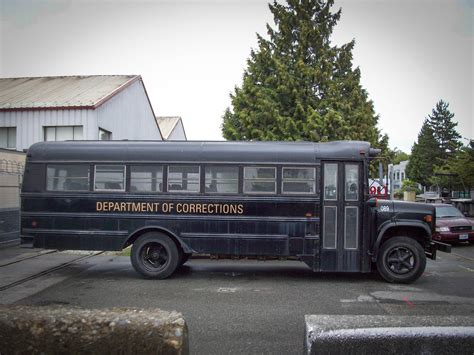 Prison Bus 605 Chevy Thomas Rentals | Picture & Movie Buses, Prison ...