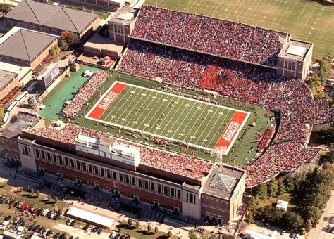 Memorial Stadium, Urbana-Champaign, IL - Fighting Illini football, Illinois HS football ...