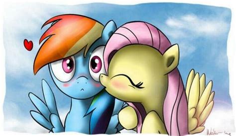 My Little Pony Rainbow Dash And Fluttershy Kiss