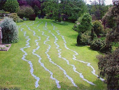 תוצאת תמונה עבור ‪richard long sculptures‬‏ | Richard long, Land art, Gallery of modern art