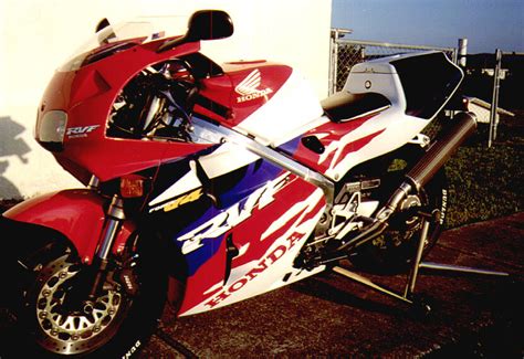 1994-95 RVF400 Specs