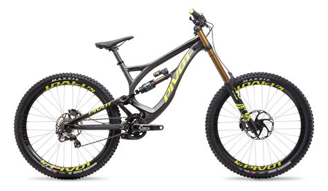 2018 Pivot Phoenix DH Carbon Zee Bike - Reviews, Comparisons, Specs ...