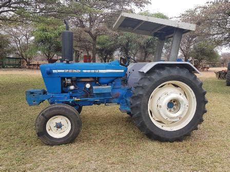 Ford 5000 tractor engine specs, bolt torques, manuals