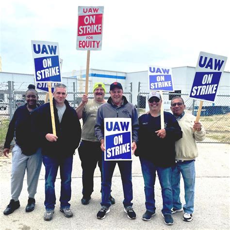 UAW Hits Ford Supplier with Strike - The Detroit Bureau