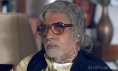 Amitabh Bachchan Piku GIF - Amitabh Bachchan Piku Deepika Padukone ...