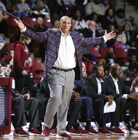 UMass men’s basketball falls to La Salle, 86-72 - masslive.com