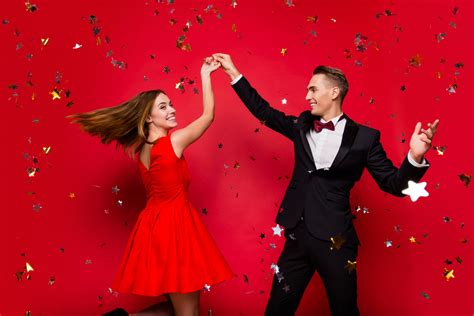 3 Reasons Ballroom Dancing Lessons are the Perfect Valentine's Day Gift ...