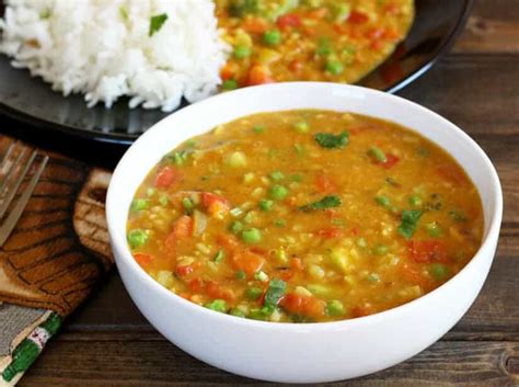 MIXED VEGETABLE DAL - Cook with Kushi