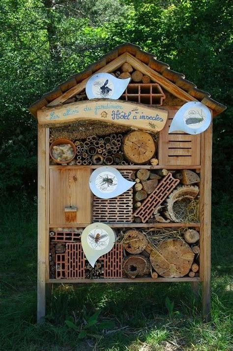 How to Build a Garden Bug Hotel | Bug hotel, Insect hotel, Garden bugs