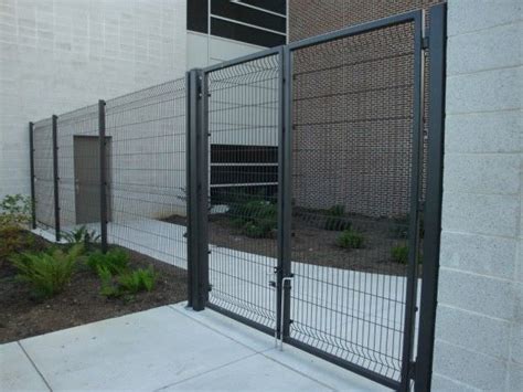 Steel Welded Wire Fence | Ametco Manufacturing