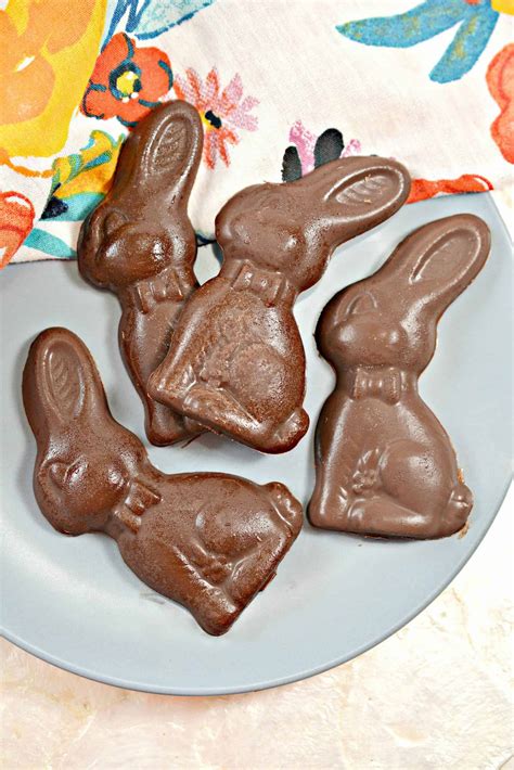 Keto Easter Chocolate Bunnies - Easy 4 Ingredient Recipe