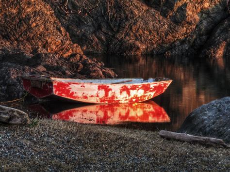 Wallpaper : ocean, red, sea, white, color, colour, reflection, water ...