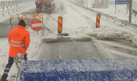 Drumuri închise din cauza vremii. Centrul Info Trafic anunță cum se ...