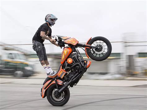 Harley-Davidson Wheelies Photo Gallery | Hot Bike Magazine