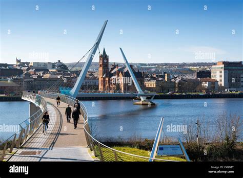 Peace Bridge Derry City Northern Ireland Foyle Stock Photo - Alamy