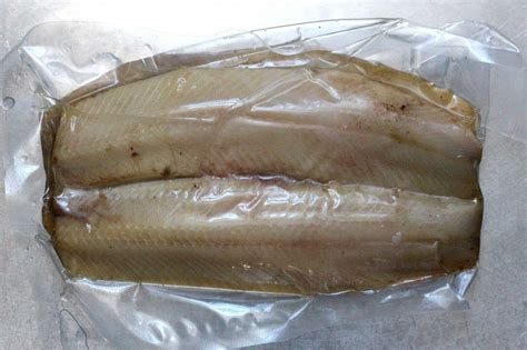 Smoked Boned Kipper Fillets 320-400g - Jenkins & Son