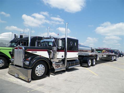 Kenworth custom W900A EX | Show and shine trucks | Pinterest | Biggest truck