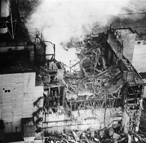 Chernobyl: Horrifying photos of Chernobyl nuclear plant accident and ...