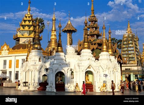 Myanmar (Burma), Rangoon Division, Rangoon City, square of Shwedagon Paya (The Golden Dragon ...