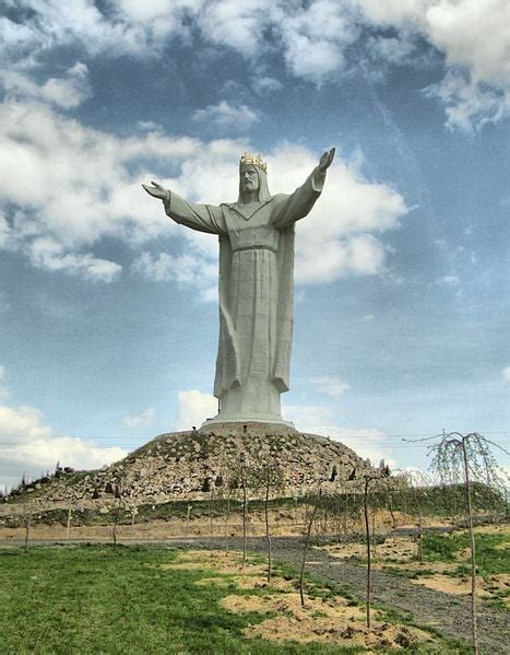 10 Most Famous Jesus Statues In The World - 10 Most Today