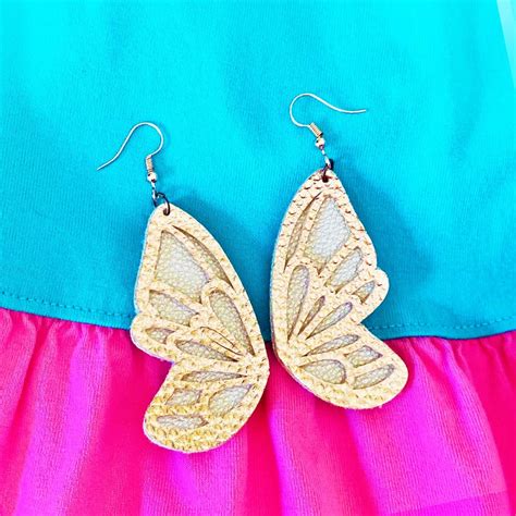 DIY Cricut Faux Leather Butterfly Earrings - Amy Romeu