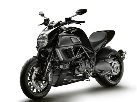 2012 Ducati Diavel Review