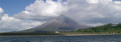 COSTA RICA VOLCANOES - Natural Expeditions