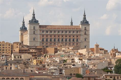 Toledo, Alcázar 2 | Toledo spain, World heritage sites, Spanish architecture