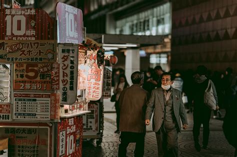 Tokyo Shopping Spree: 8 Must-Visit Shopping Districts - discoveringjp.com