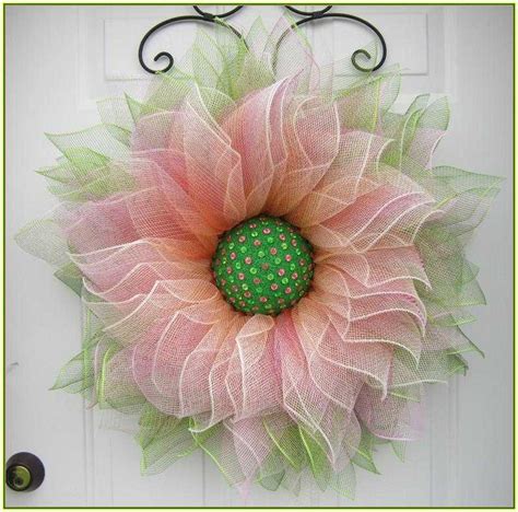 15 Cute Handmade Spring Wreath Designs You're Gonna Fall In Love With