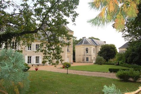 Castles, Chateaux & Estates for Sale in France | My-French-House.com