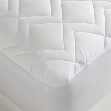 Waterproof Quilted Mattress Pad - DownTown Company