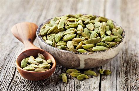 Cardamom Pods Exporters in Secunderabad Telangana India by White Bird ...