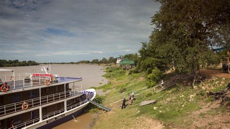 Mekong River Cruise - G Adventures