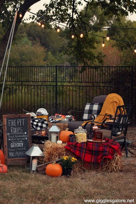 5 Ideas to Host a Fall Backyard Bonfire Party | Backyard bonfire party ...