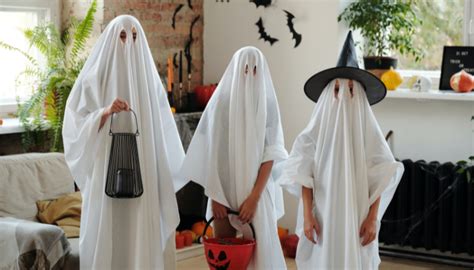 How To Make Last-Minute Halloween Costumes For Kids