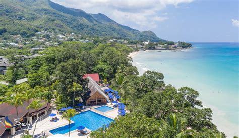 Berjaya Beau Vallon Bay - Resort - Outdoor area - Mahé (Seychelles) - Photo 2