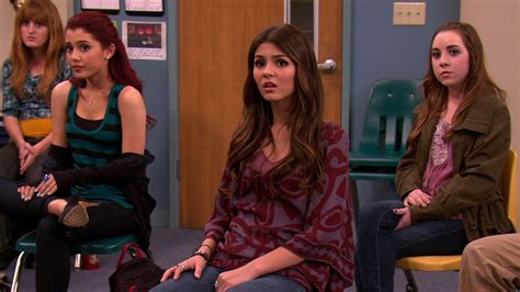 Watch Victorious Season 2 Episode 6: VICTORiOUS - Tori Tortures Teacher ...