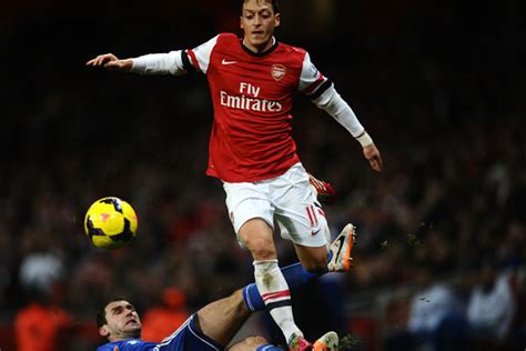 Arsenal: What Has Happened To Mesut Ozil?