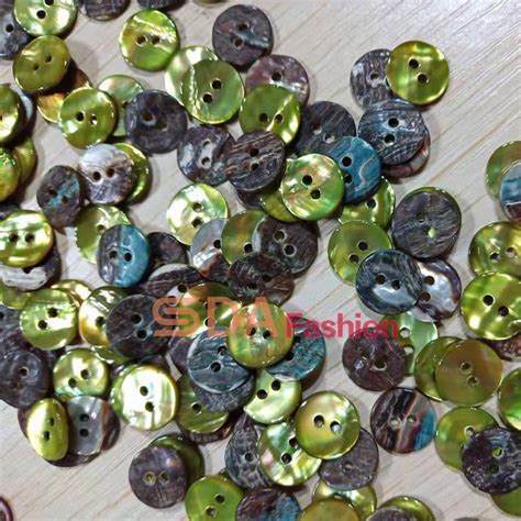 Abalone shell button with different spray color - SDA Fashion