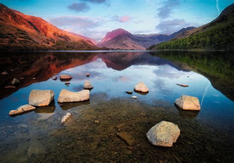 Gentle sunset, gentle lake, at Buttermere, Lake District, England [OC] [5199x... | Rebrn.com