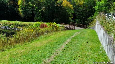 Blue Ridge Parkway | HIKING TRAILS | Bringing you America, one park at a time