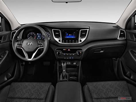 2016 Hyundai Tucson: 88 Interior Photos | U.S. News