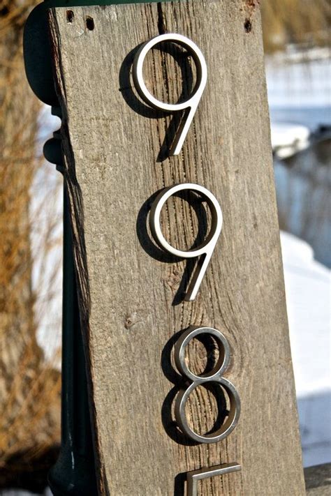 Pin by Elizabeth Coelho on Designs For Future Home | Rustic house numbers, Barn wood signs ...