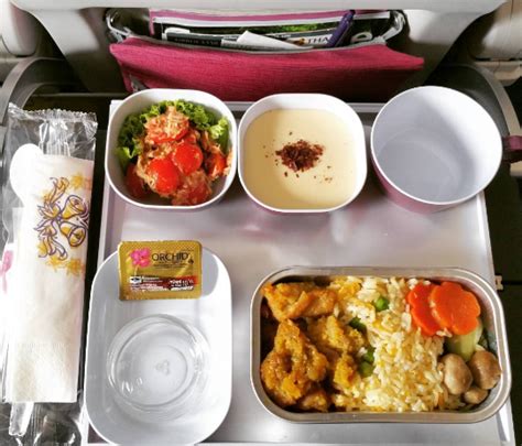 15 Mouthwatering Airline Meals From Around The World