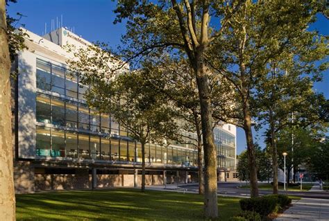 Jacobi Medical Center Ambulatory Care Pavilion | Pei Cobb Freed & Partners Architects LLP ...