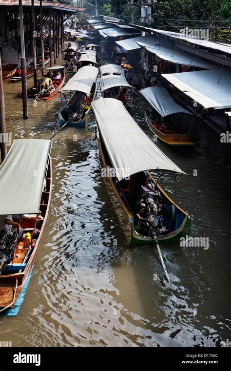 Thailand, Bangkok, wooden Thai boats at the Floating Market Stock Photo ...