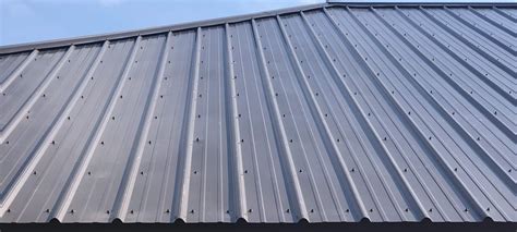 The Pros and Cons of 5V Metal Roofing