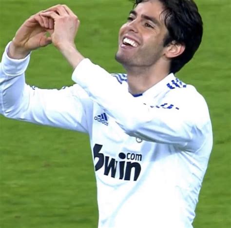 ricardo kaka | Ricardo kaka, Soccer players, Soccer pictures